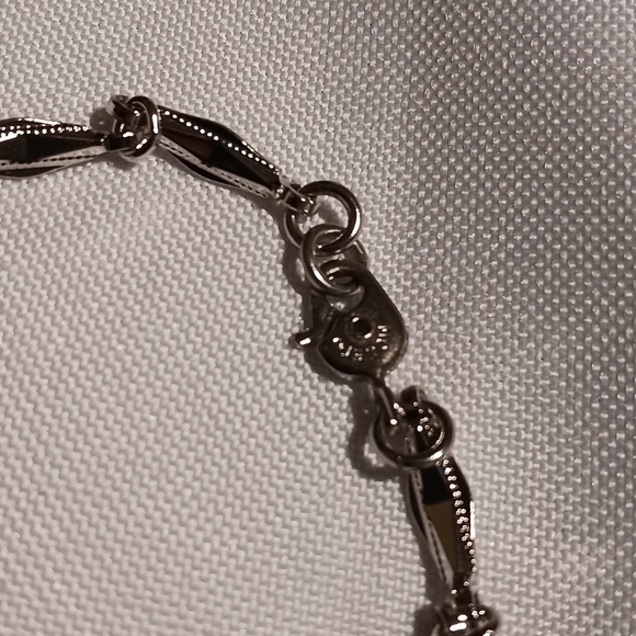 Monet Pat Pend Silver-toned Necklace - Picture 6 of 10